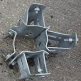 ABRAZADERA UNIV P/MONTAR 3 Tx 100KVA